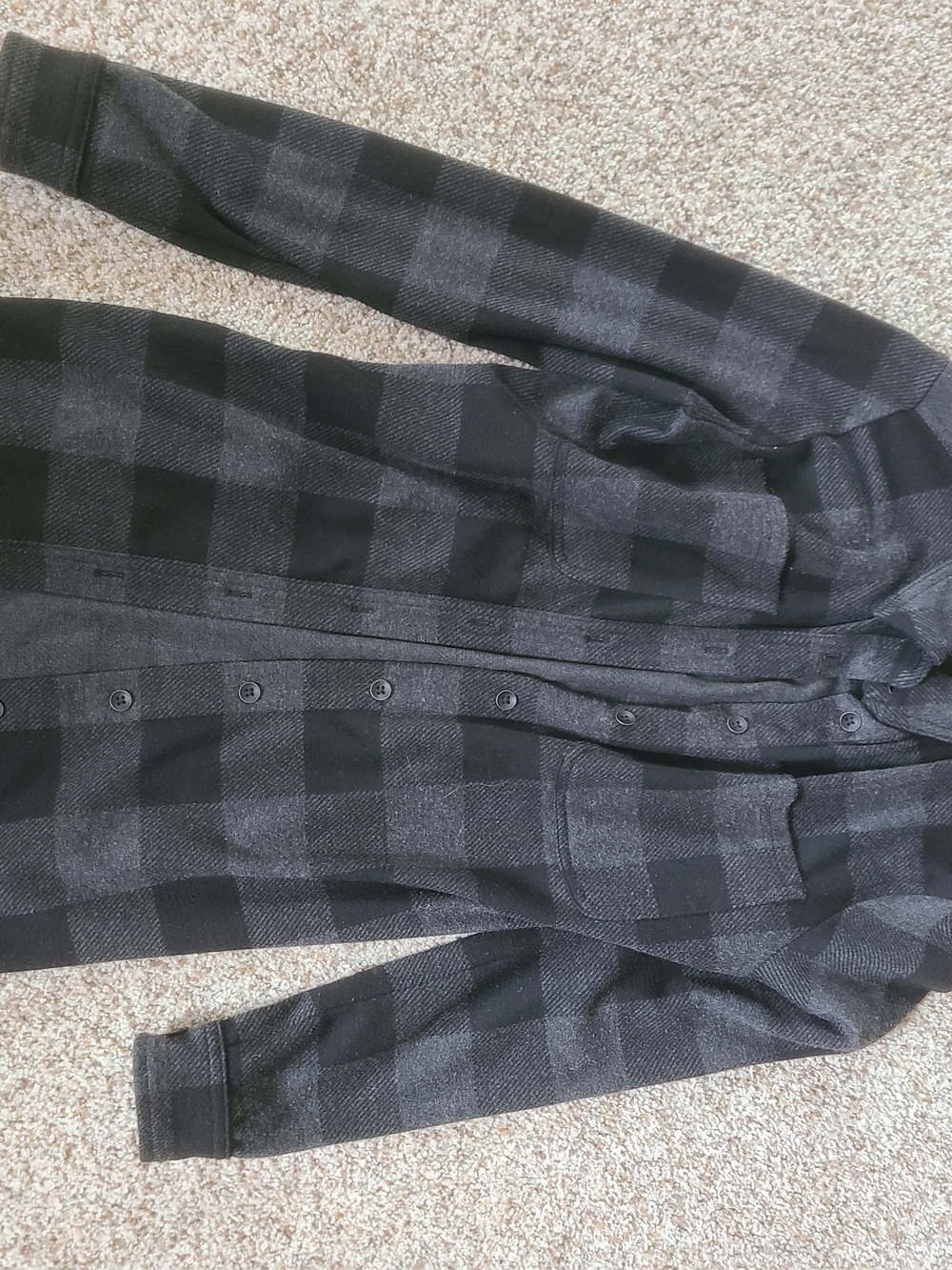 Duluth Trading Co Black Check Button-Down Shirt
